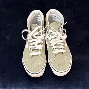 Vans Melon Sk8-Hi Sneakers with White Accents Men’s Size 8